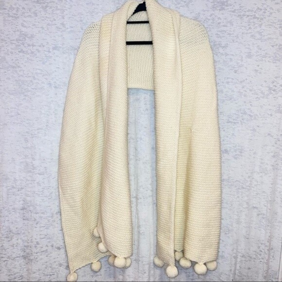 Kate Spade Wool Blend Chunky Crochet Knit Pom Pom Blanket Scarf 70 X24 - Picture 1 of 10